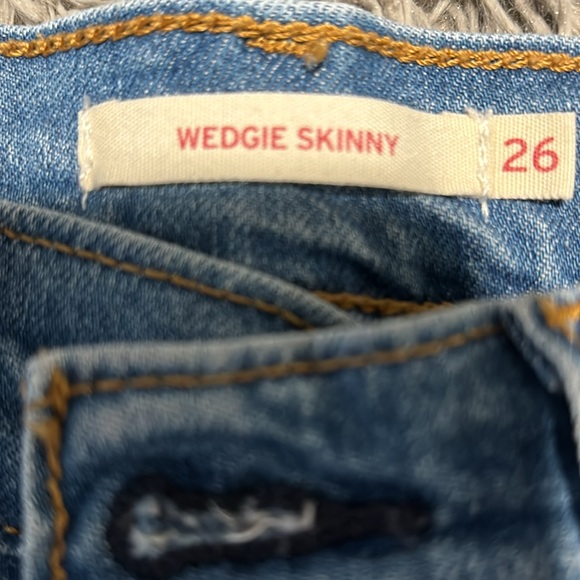 Levi’s Wedge Skinny Jeans - Picture 5 of 5